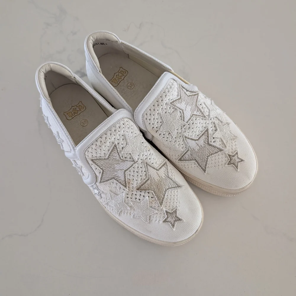 Ash White Slip-On Shoes with Star Design Size 8 - Picture 2 of 7